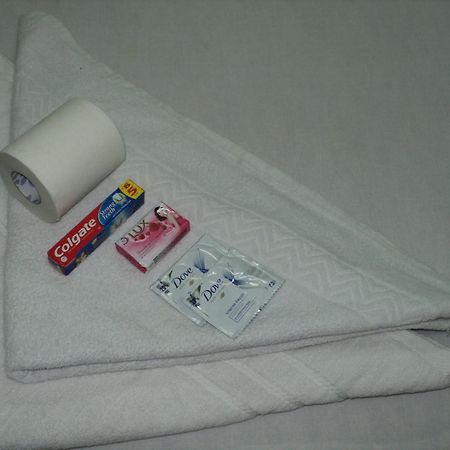 Royal Paying Guest Hotel Kolkata Bagian luar foto